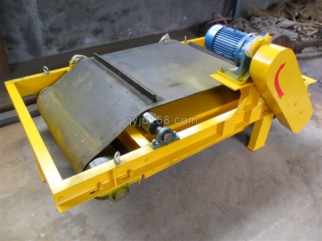 永磁自卸式除铁器